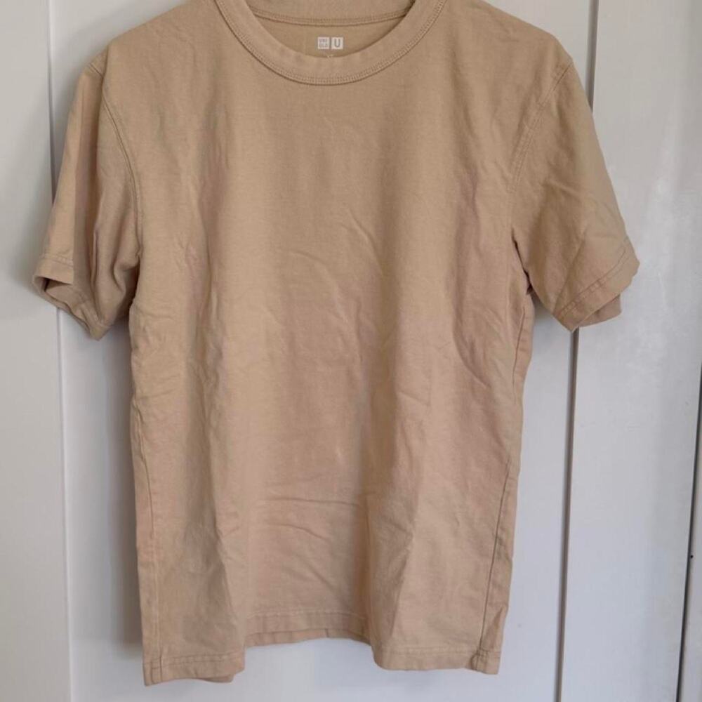Uniqlo Unisex Tan T-shirt